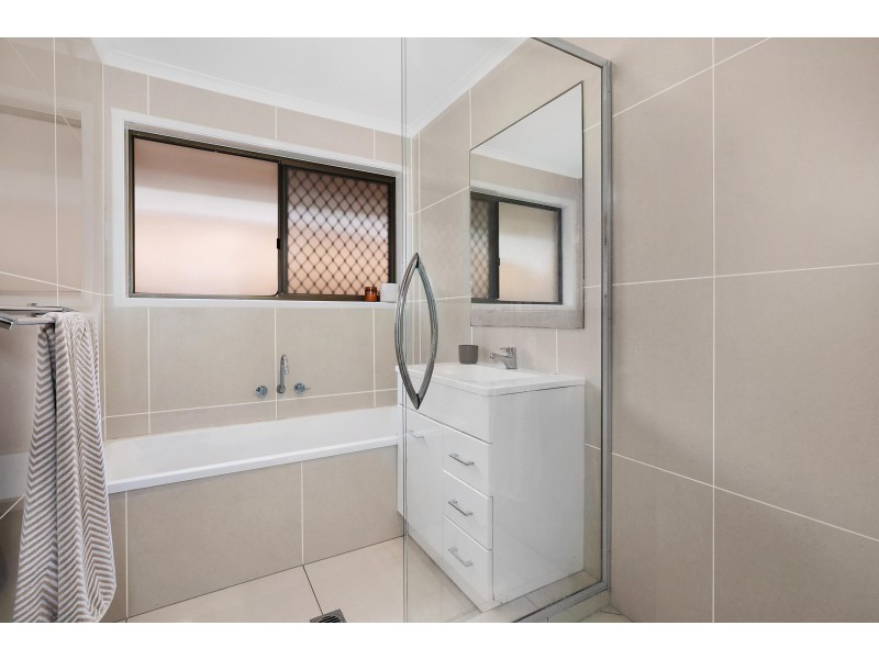 8 Biscayne Drive, Coolum Beach QLD 4573