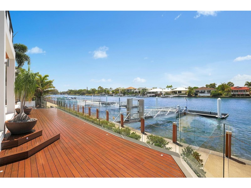 13 Panama Court, Kawana Island QLD 4575