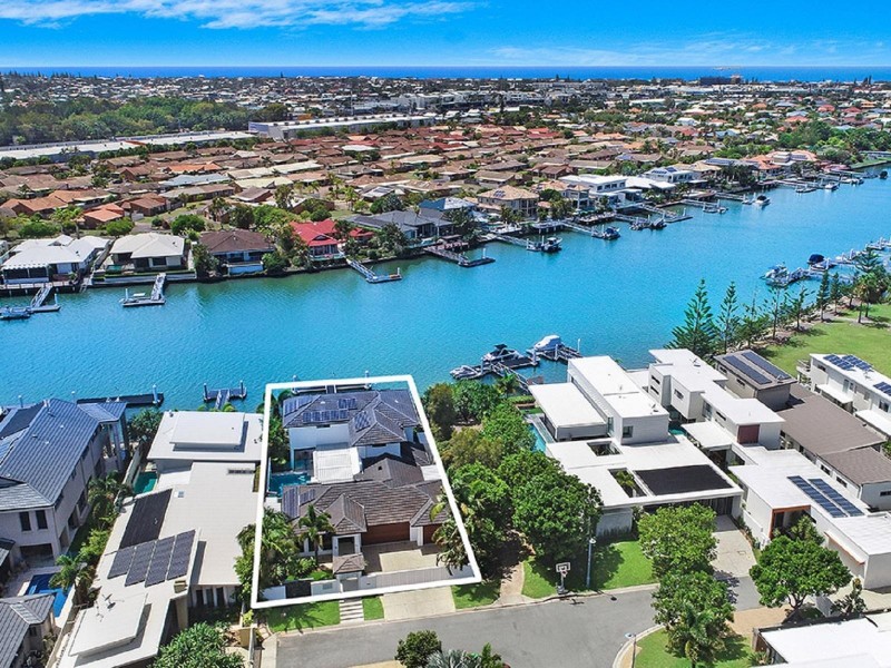 13 Panama Court, Kawana Island QLD 4575
