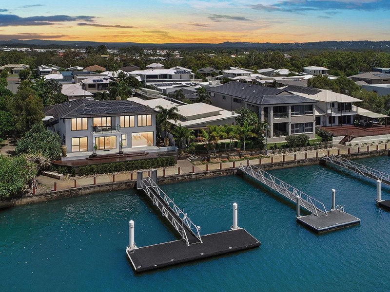 13 Panama Court, Kawana Island QLD 4575