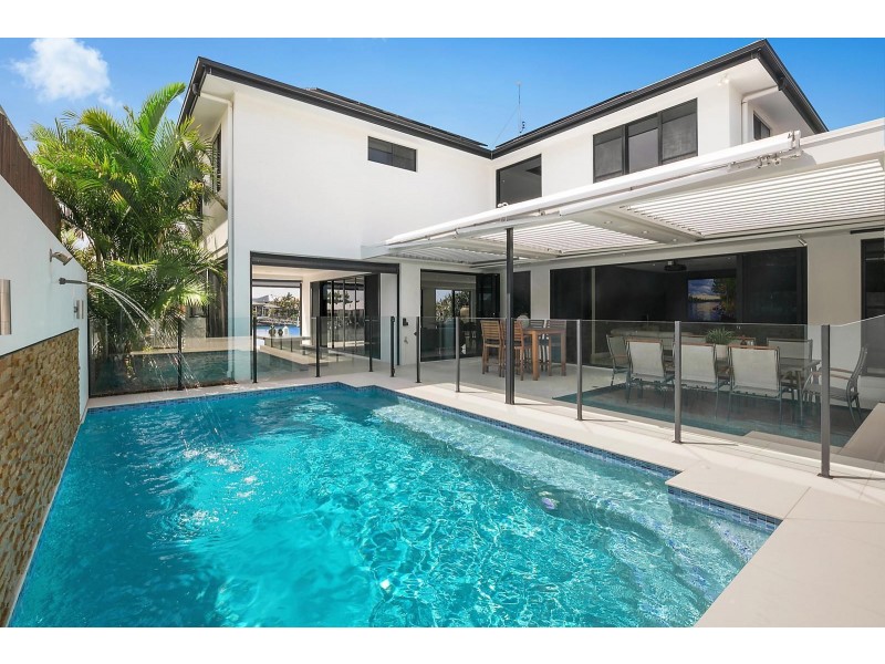 13 Panama Court, Kawana Island QLD 4575