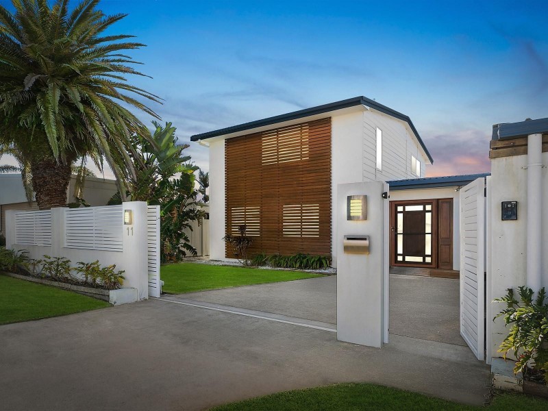 11 Werona Street, Buddina QLD 4575