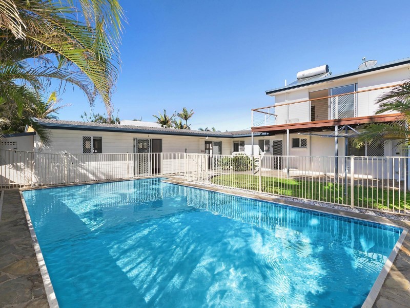 11 Werona Street, Buddina QLD 4575