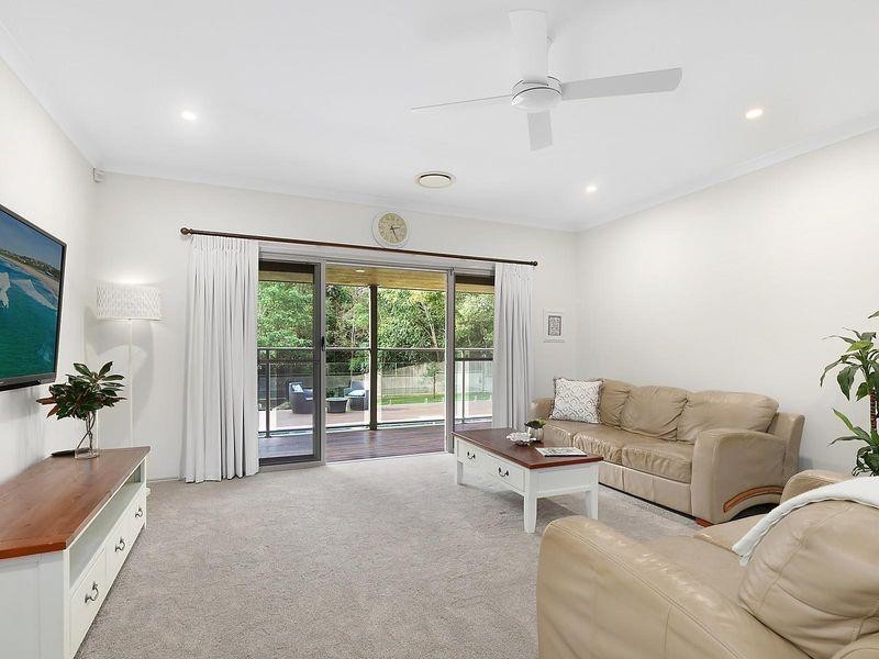 19 Walgarri Drive, Tanawha QLD 4556