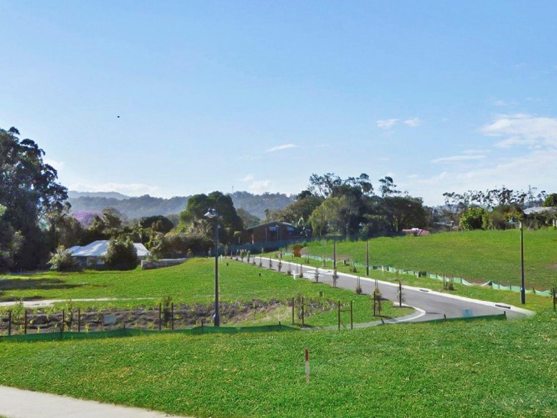 8 Banksia Place, Palmwoods QLD 4555