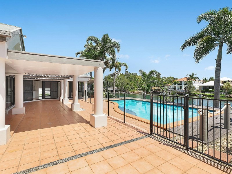 5-7 Glenwood Place, Twin Waters QLD 4564