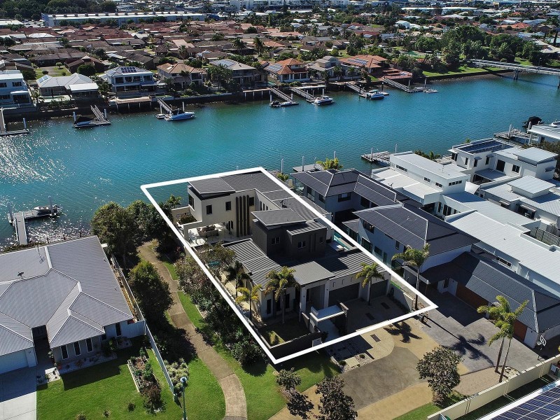 25 Cuba Court, Kawana Island QLD 4575