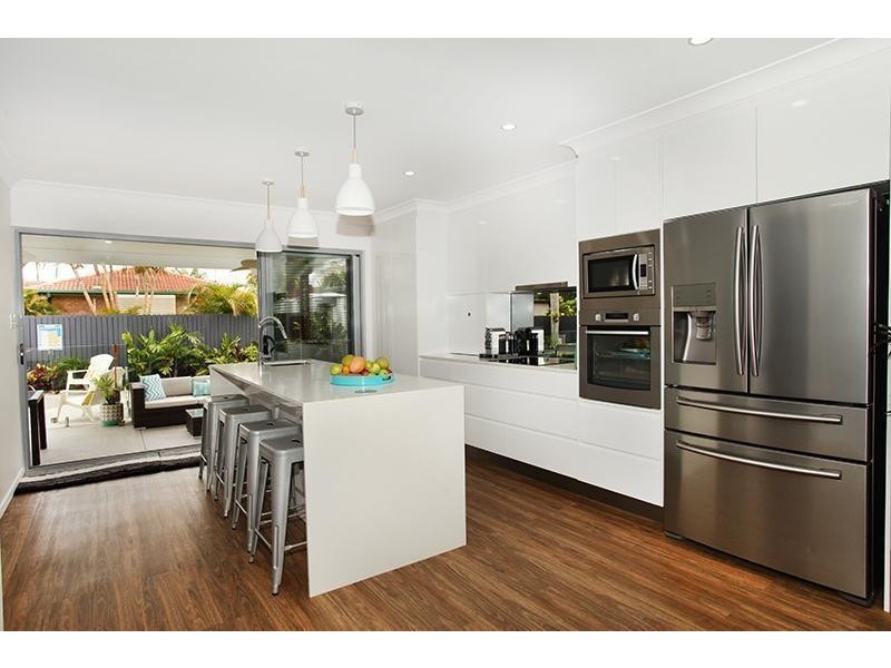 9 Alkira Street, Maroochydore QLD 4558