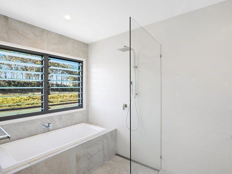 16 Osborne Circuit, Maroochydore QLD 4558