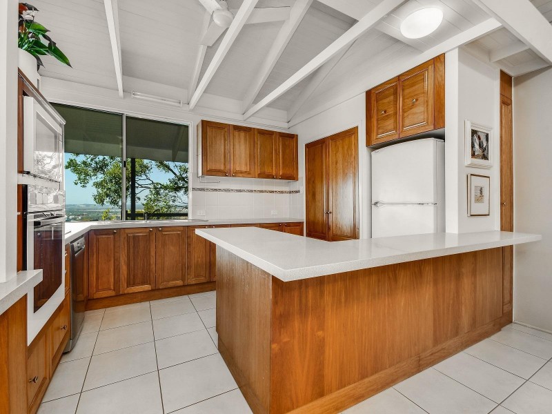 12 Highland Place, Buderim QLD 4556