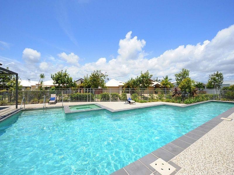 12/10 Grand Parade, Parrearra QLD 4575