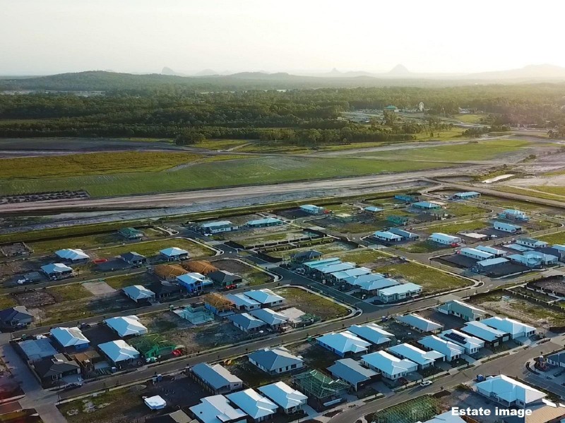 16 Sapphire Way, Palmview QLD 4553