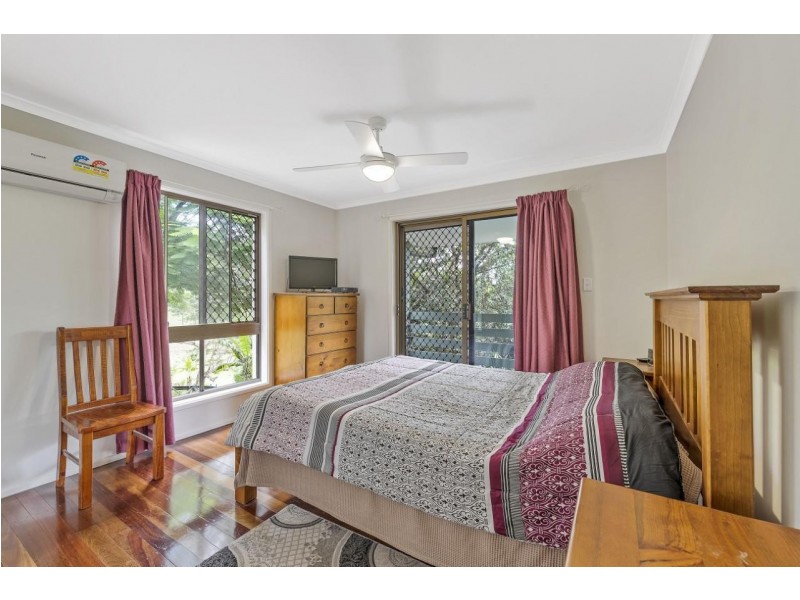 235 Panorama Drive, Rosemount QLD 4560