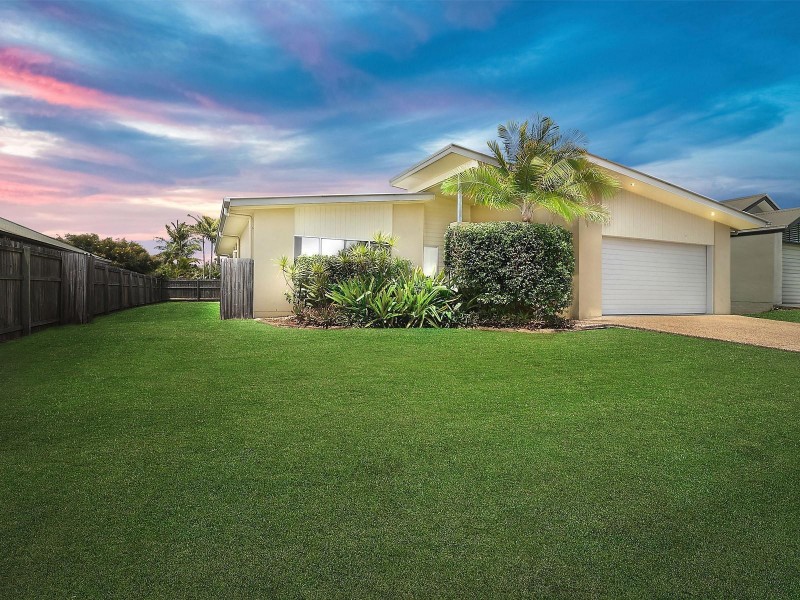 7 White Cedar Drive, Meridan Plains QLD 4551
