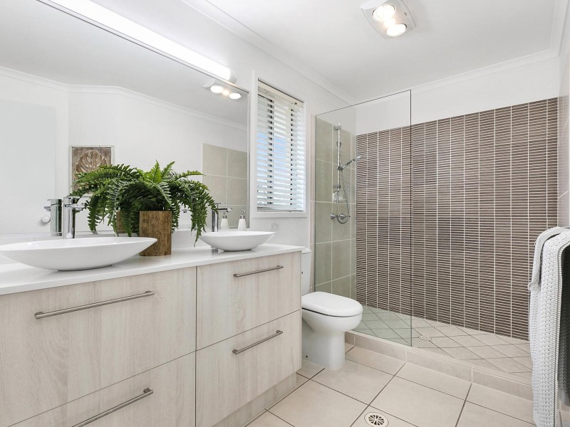 10 Bareena Place, Warana QLD 4575