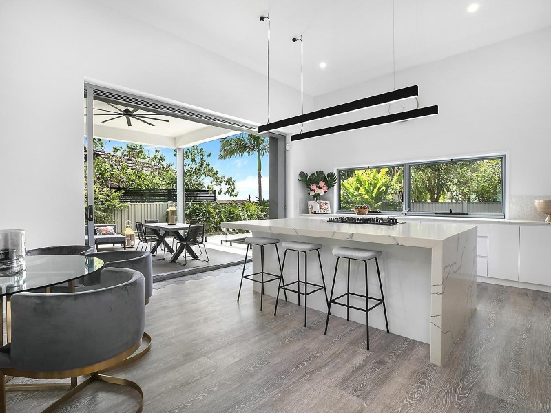 10 Yindi Street, Buderim QLD 4556