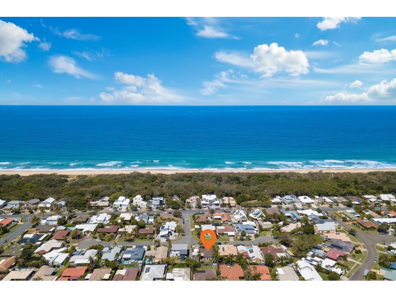 11 Bareena Place, Warana QLD 4575