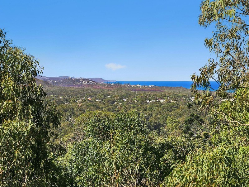 8 Hilltop Crescent, Coolum Beach QLD 4573