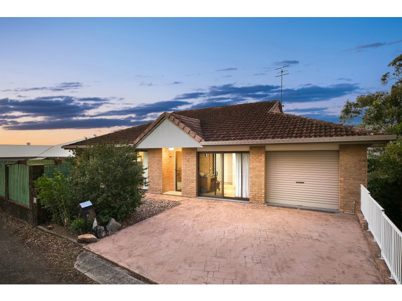 8 Hilltop Crescent, Coolum Beach QLD 4573