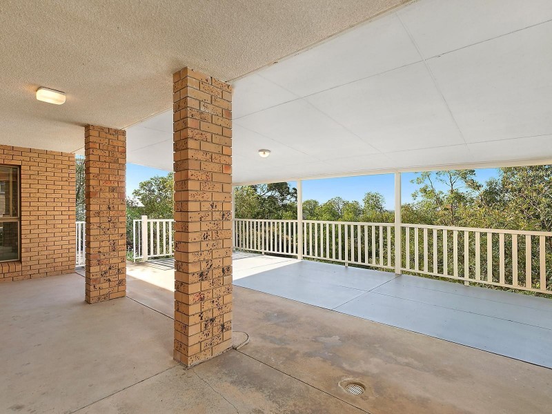 8 Hilltop Crescent, Coolum Beach QLD 4573