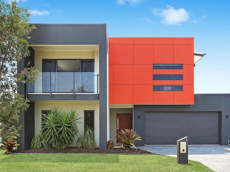 4 Endurance Place, Birtinya QLD 4575