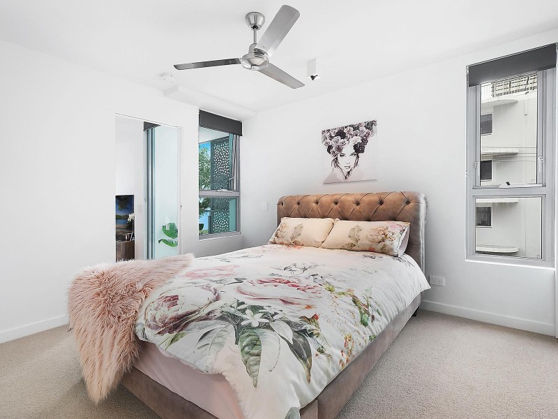 202/34 Picnic Point Esplanade, Maroochydore QLD 4558