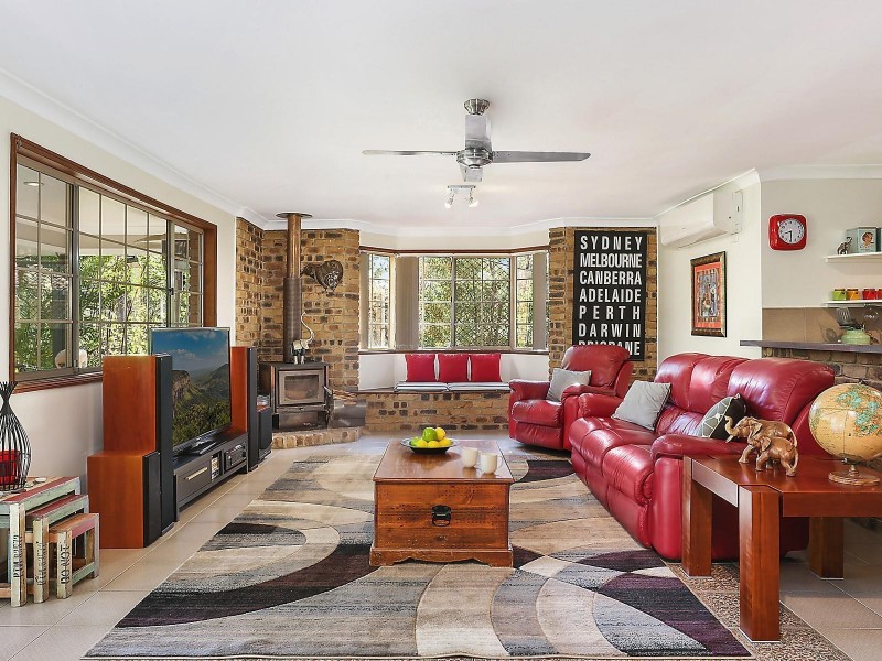 9 Parkwood Avenue, Camira QLD 4300