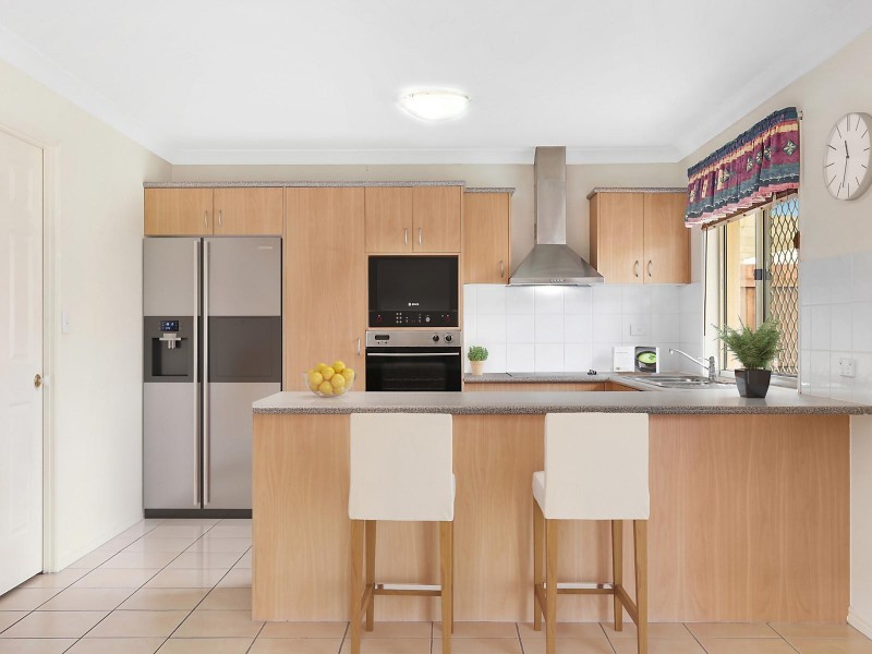 9 Alfred Place, Springfield Lakes QLD 4300