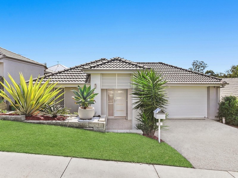8 Alton Towers Street, Springfield Lakes QLD 4300