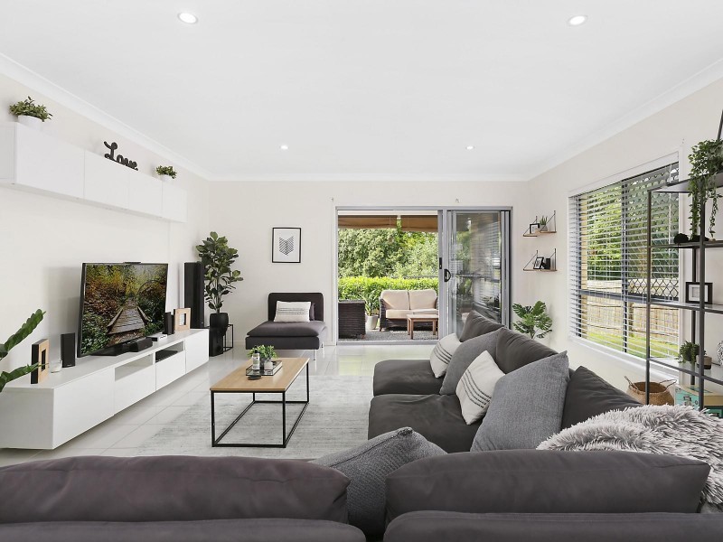 356 Old Logan Road, Camira QLD 4300