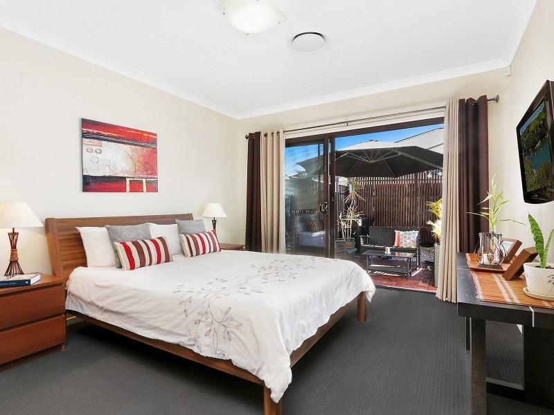 37 Benezet Drive, Augustine Heights QLD 4300