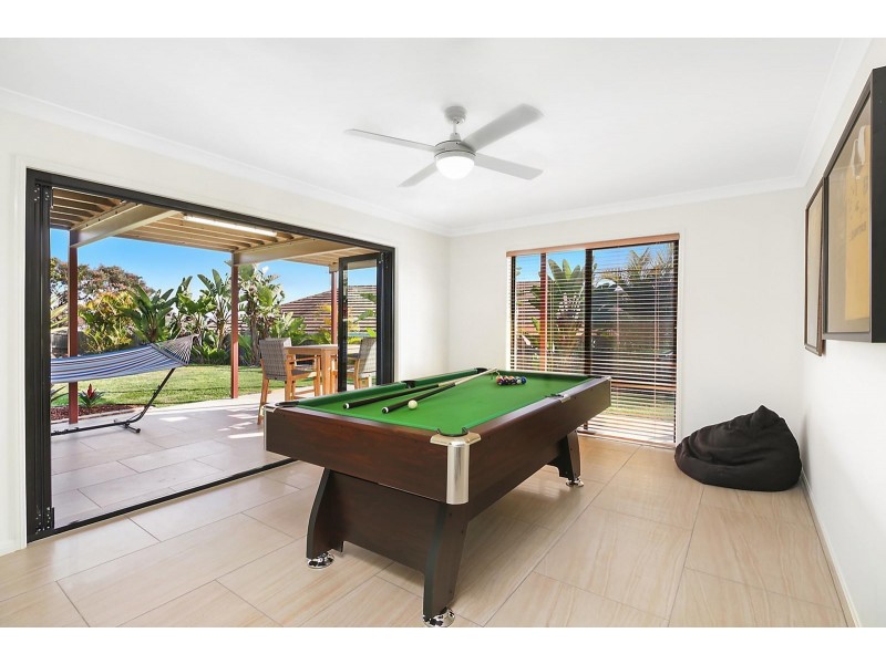 10 Greenwood Street, Springfield Lakes QLD 4300