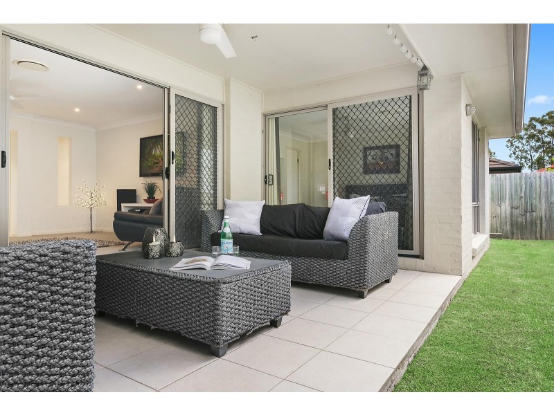 19 Speckled Circuit, Springfield Lakes QLD 4300