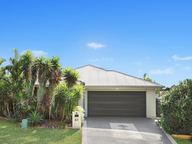 41 Admiral Crescent, Springfield Lakes QLD 4300