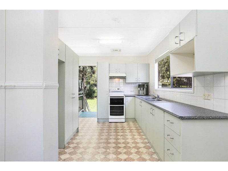 5 Frangipanni Street, Bellbird Park QLD 4300