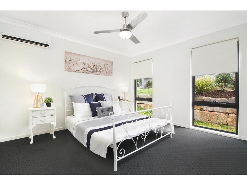 32 Fitzpatrick Circuit, Augustine Heights QLD 4300