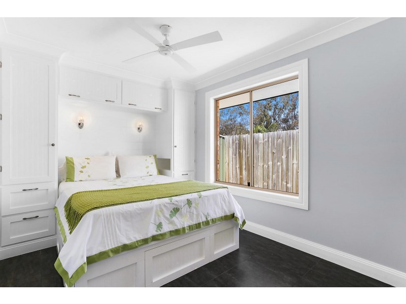 4 Giza Court, Camira QLD 4300