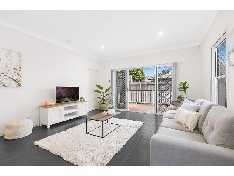 40 Rosella Crescent, Springfield Lakes QLD 4300