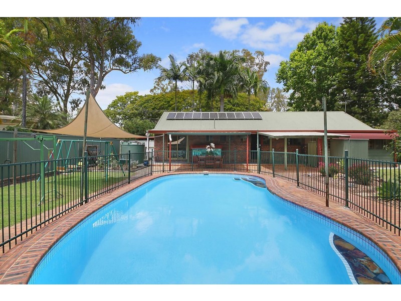 16 Moss Road, Camira QLD 4300