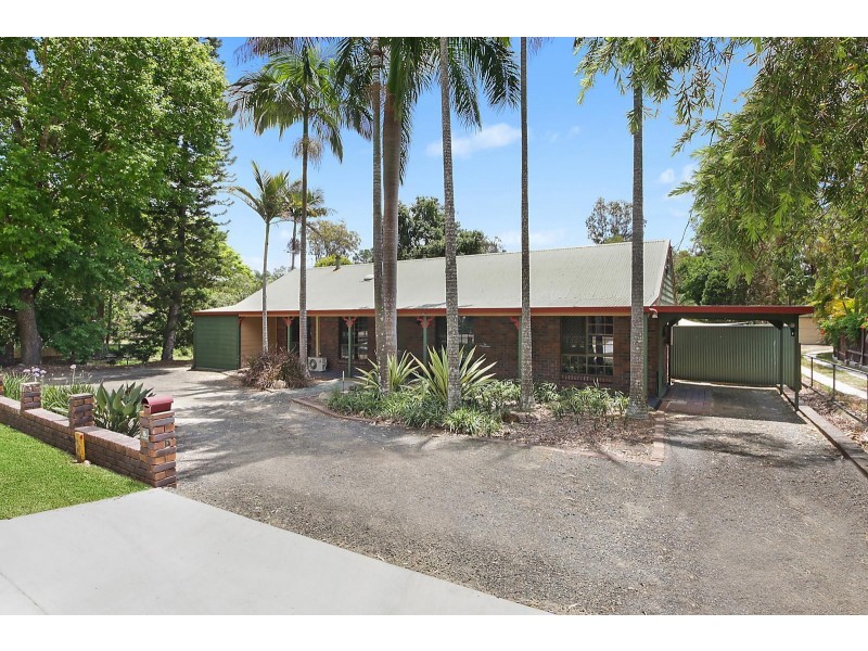 16 Moss Road, Camira QLD 4300