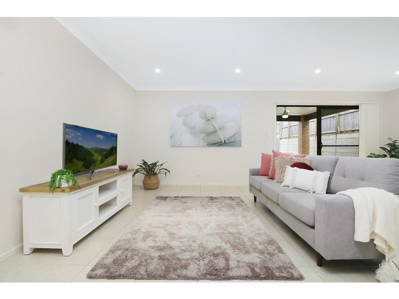 11 Poppy Crescent, Springfield Lakes QLD 4300