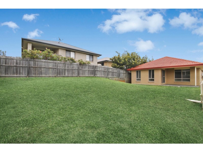 6 Lemongrass Place, Springfield Lakes QLD 4300
