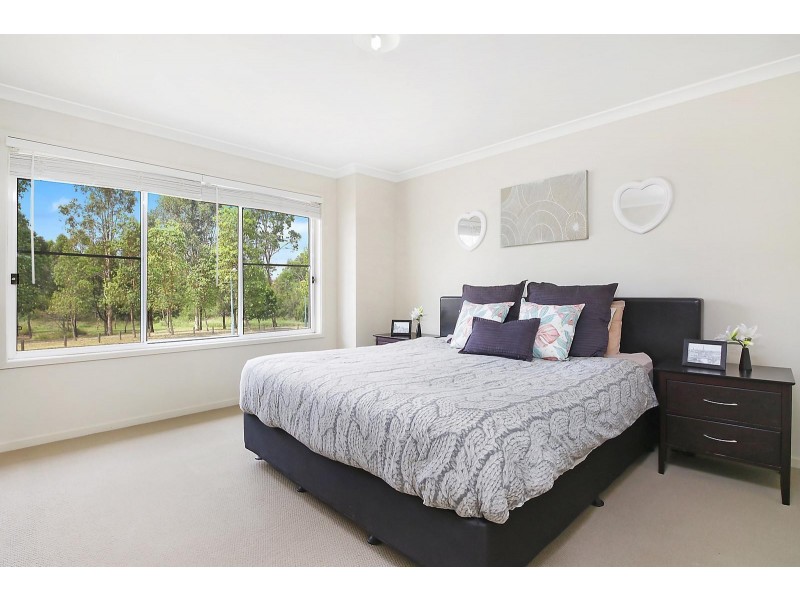 7 William Drysdale Close, Redbank Plains QLD 4301