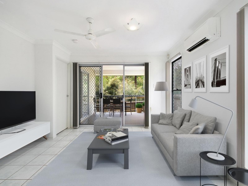 6 Marigold Close, Springfield Lakes QLD 4300