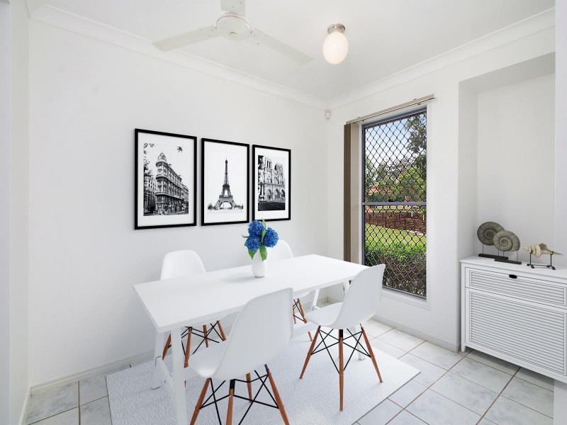 6 Marigold Close, Springfield Lakes QLD 4300