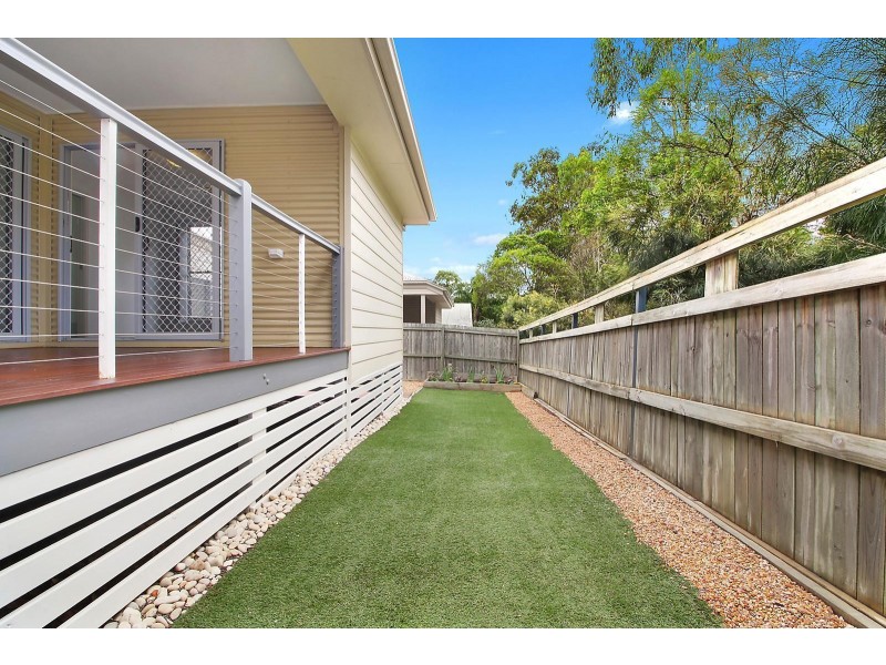 6 Marigold Close, Springfield Lakes QLD 4300