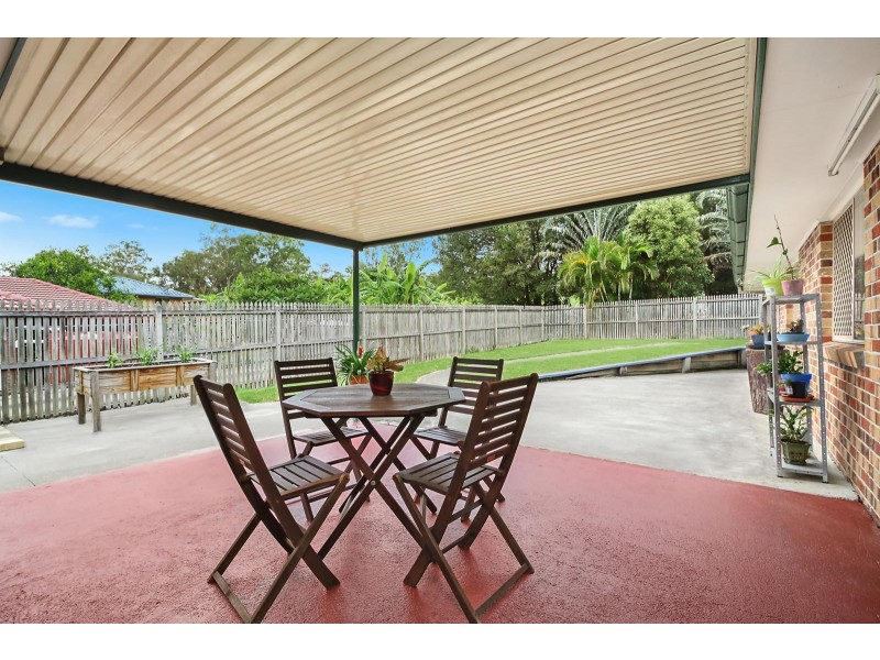 13 Lacey Street, Camira QLD 4300