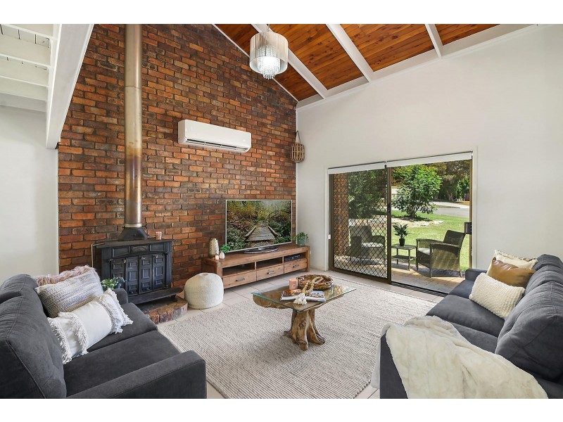 6 Mal Street, Camira QLD 4300