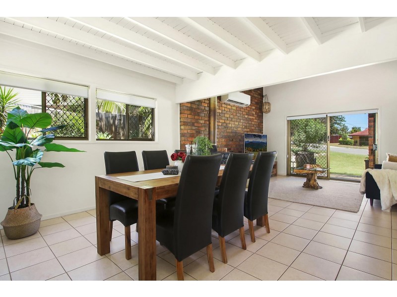 6 Mal Street, Camira QLD 4300