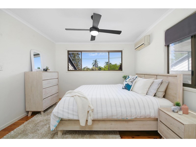 6 Mal Street, Camira QLD 4300